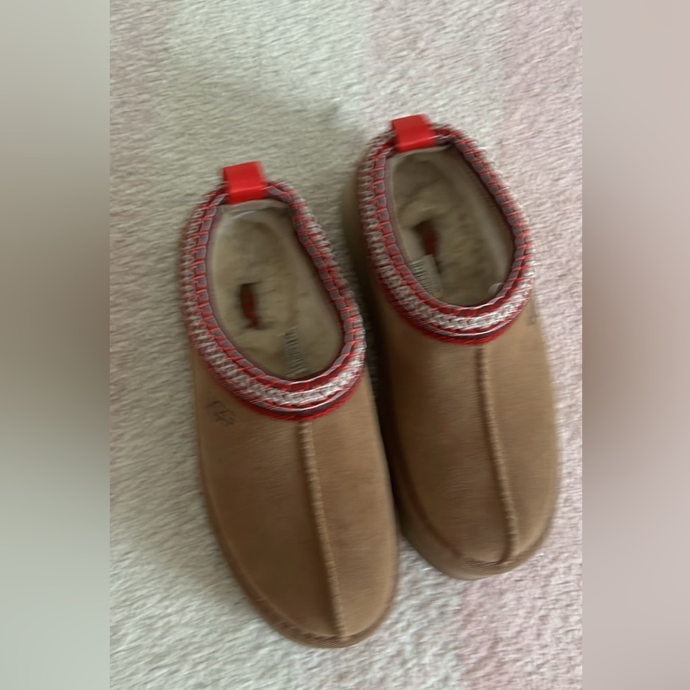 📌📌📌Ugg Tasman Chestnut 🌸Slipper Slides NIB Shoes🌸